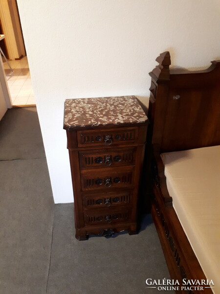 Bedroom, first half of No. 20, 3 beds, chest of drawers, bedside cabinet, from Normandy
