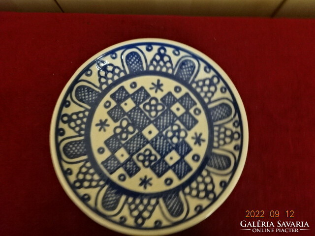 Glazed ceramic wall plate, blue pattern, hand painted. Its diameter is 29.5 cm. He has! Jokai.