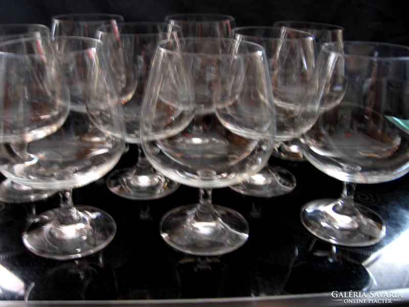 Set of 9 cognac, wine and beer glasses