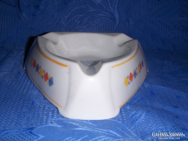 Coop porcelain ashtray 16x16x16 cm (12/d)