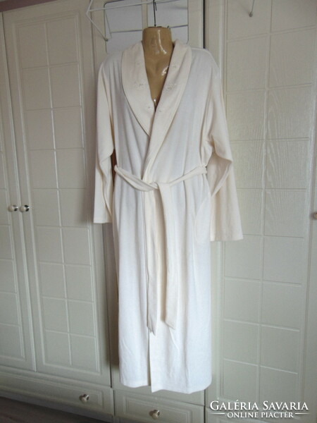 Dreamy, elegant women's robe in cream color, size 48