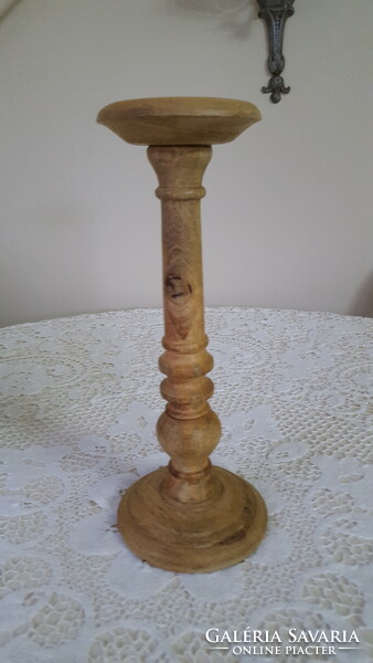 Rustic hardwood candle holder 31 cm.