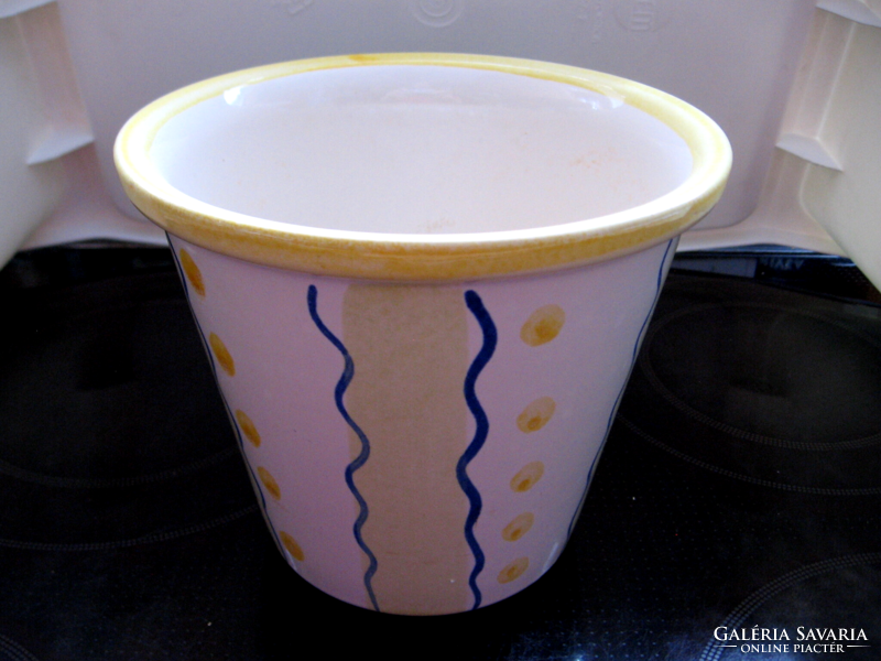 Memphis style ceramic bowl