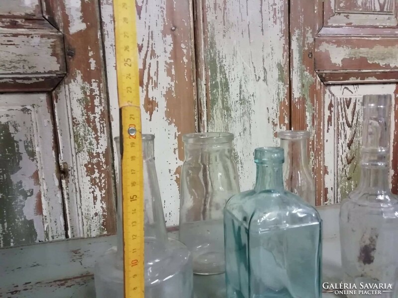 Vegyes dekorációs régi üvegek, 20. század elejéről és közepéről, 5 darab egyben eladó