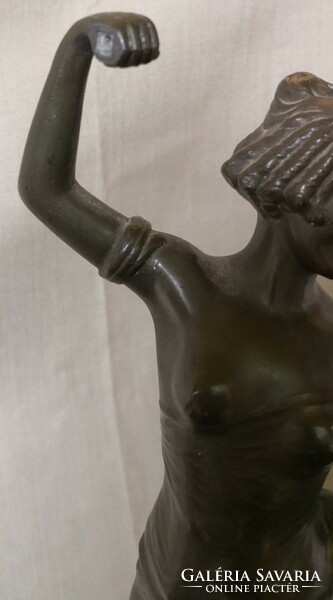 DT/121 - Gyönyörű, szecessziós, bronz női figura