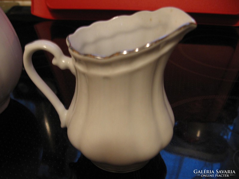 Ebel collection shabby jug, spout