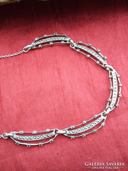 Beautiful old silver collier