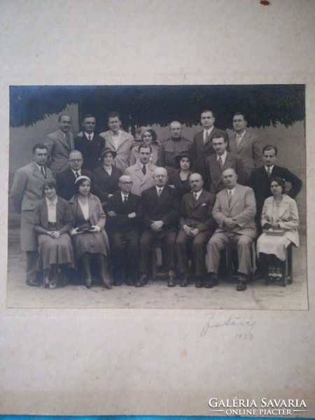 Teaching faculty in 1933 at the high school in Zenta