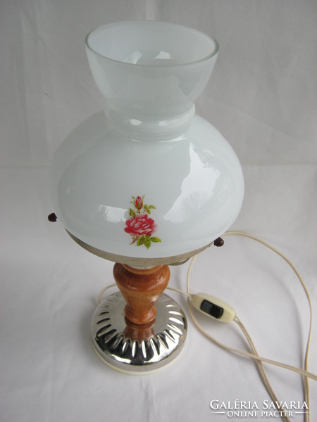 Üvegbúrás asztali lámpa