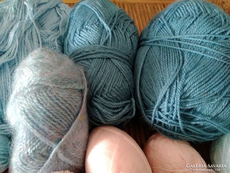 1800 Grams for various yarns for knitting, crocheting, needlework
