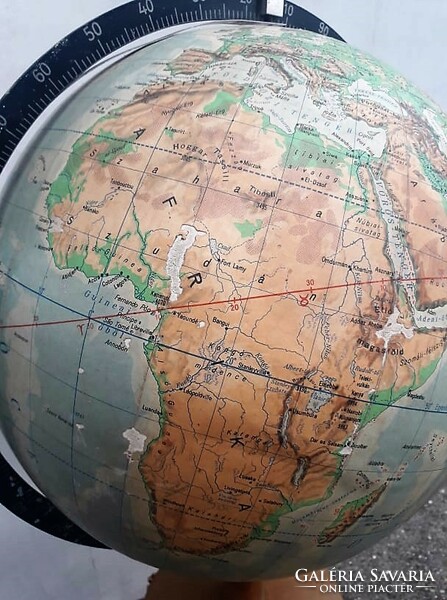 40 cm old globe.