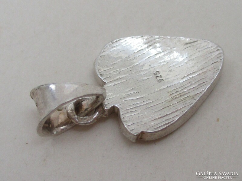 Wonderful heart silver pendant with rainbow stones
