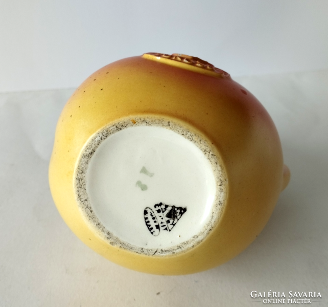 Last price! A very rare marked granite kispest peach-shaped small spout
