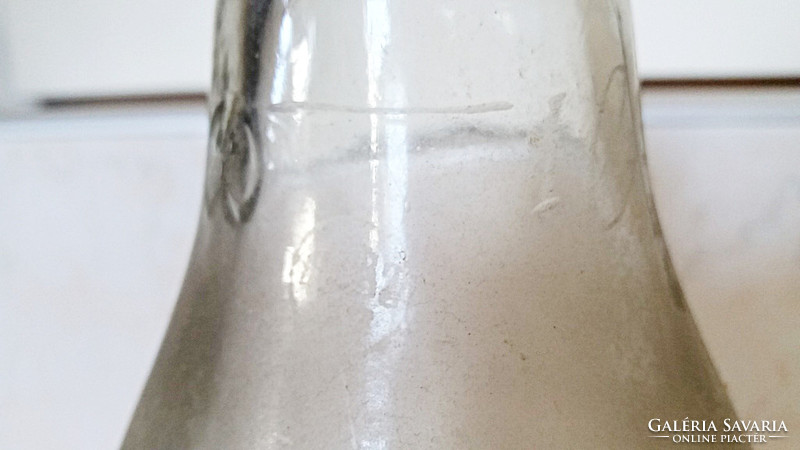Régi tejes üveg OMTK domború feliratos tejesüveg 1 literes