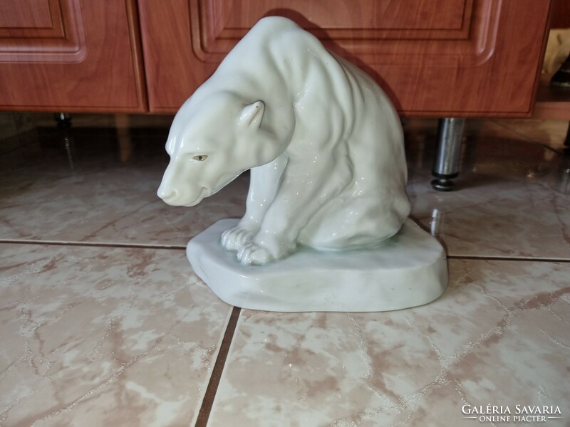 Herendi porcelán medve figura