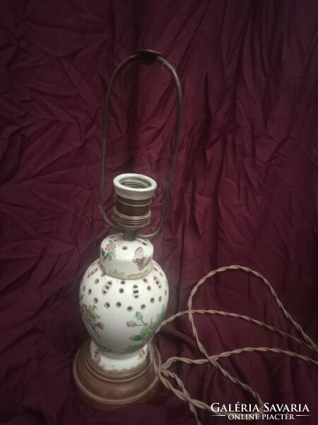 Antik 1920-as évekbeli Viktória mintás herendi lámpa eredeti függő kapcsolóval és textil vezetékkel
