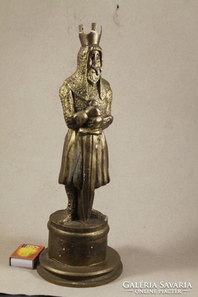 Bronzírozott lovag király szobor 315