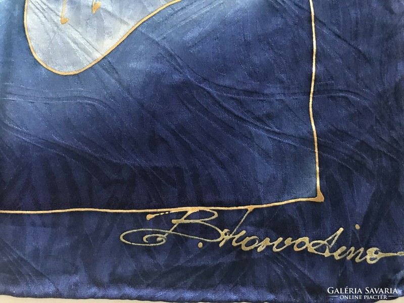 Hand-painted, gold-contoured silk scarf with sea pattern, signed, 86 x 84 cm