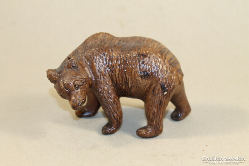 Terracotta bear statue 965