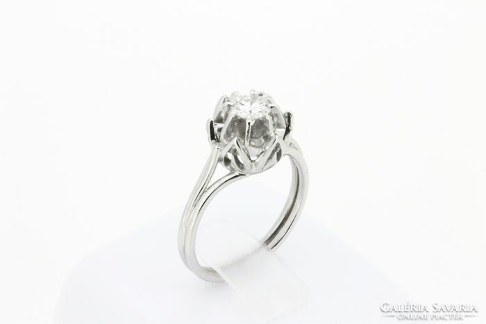 54 And 18k white gold Gyemany solitaire ring 0.30Ct brilliant