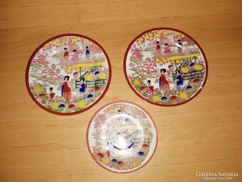 Oriental eggshell porcelain geisha small plates (2p)