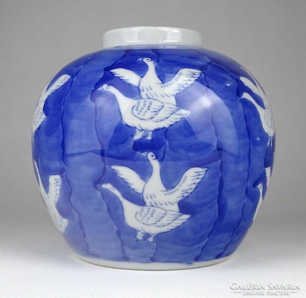 1K829 Hibátlan kék-fehér keleti mintás ludas porcelán váza 13.5 cm
