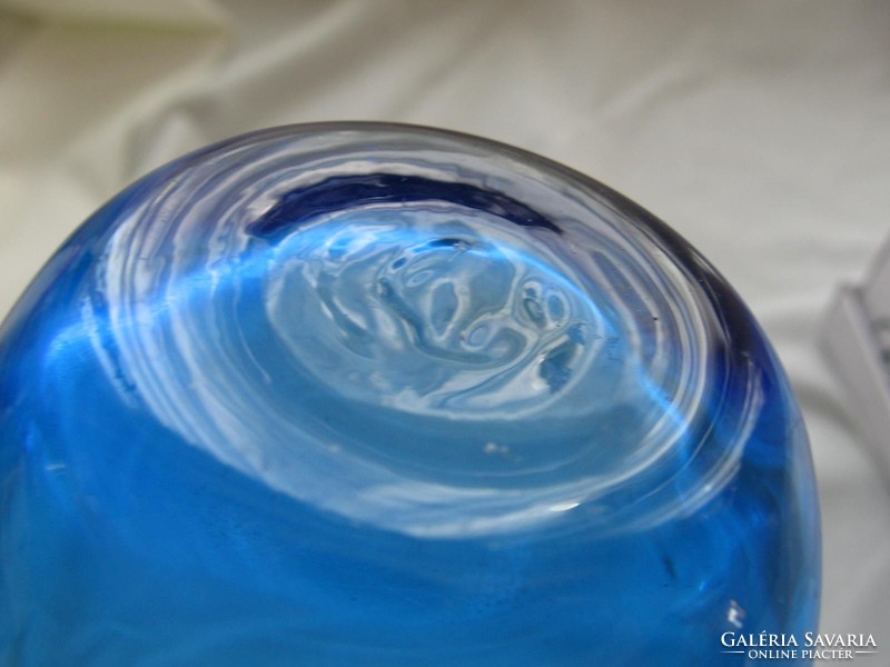 Kék skandináv görbe  művészi váza