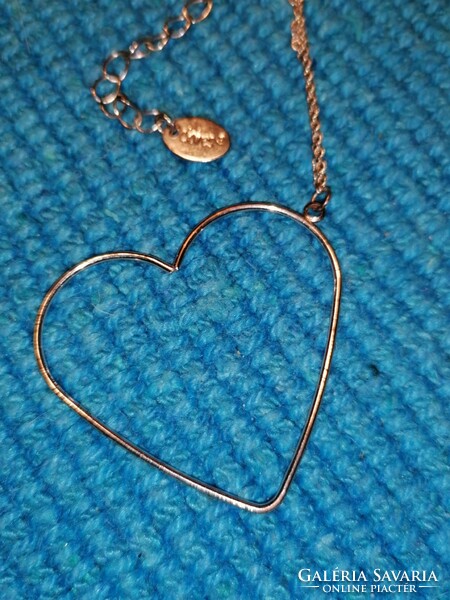 Clari's Heart Necklace (416)