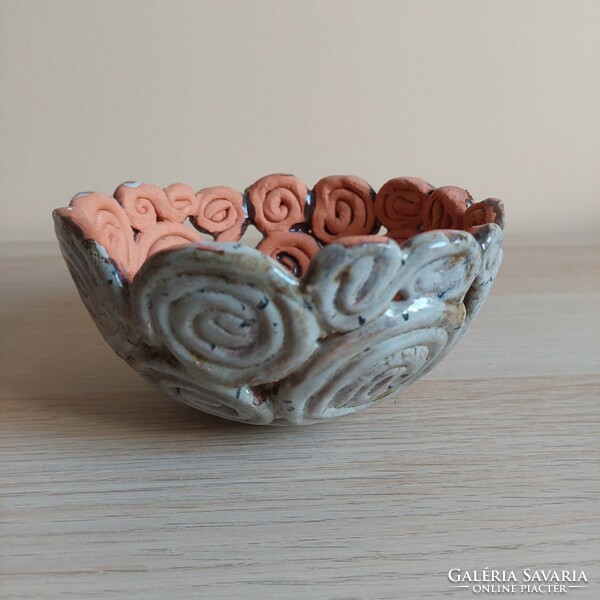 Special ceramic bowl