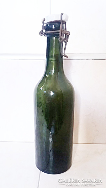 Régi palack 1930 körül  ÁLDÁS ÁSVÁNYVÍZ feliratos csatos üveg