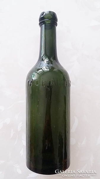 Régi palack Mohai Ágnes Forrás feliratos ásványvizes zöld üveg