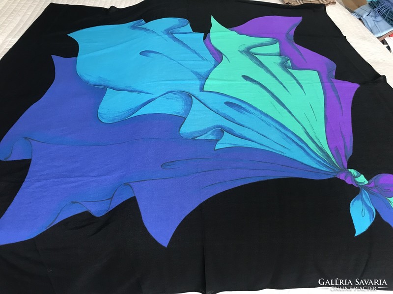 Huge palmers beach towel, 130 x 135 cm