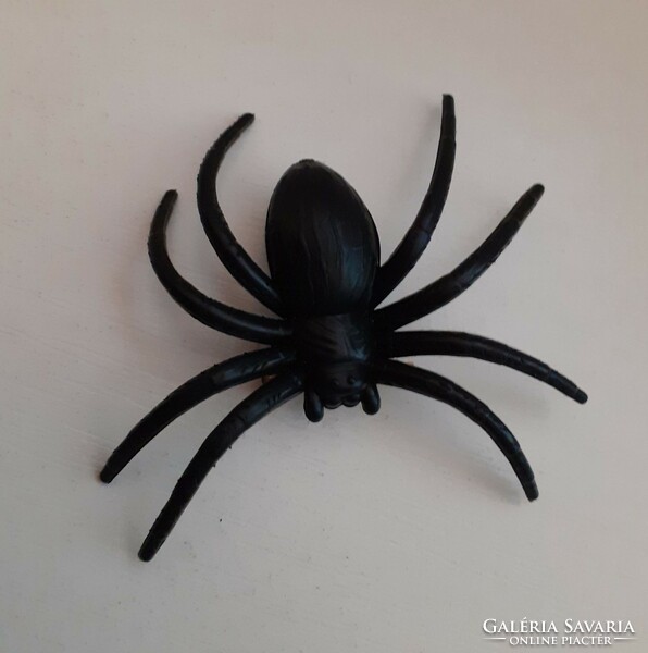 Old retro lucky spider brooch pin