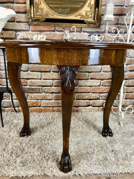 Restaurált Neo Reneszánsz asztal.