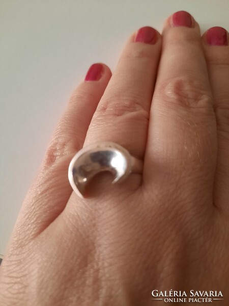 Különleges modern ezüst gyűrű