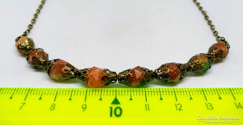 Vörös-zöld jade, fazettált 7 mm-s gyöngyökből készült nyaklánc