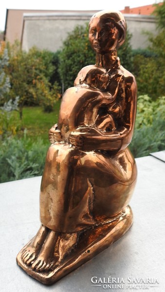 László Rajki (1939) - motherhood - copper sculpture small sculpture