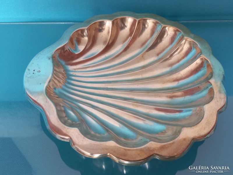 Silver shell shaped tray