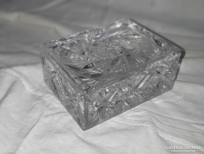 Bonbonnier with crystal lid 12x9.5x5 cm