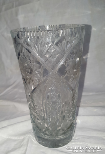 Crystal vase 20 cm