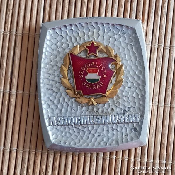 Retro socialist brigade badge