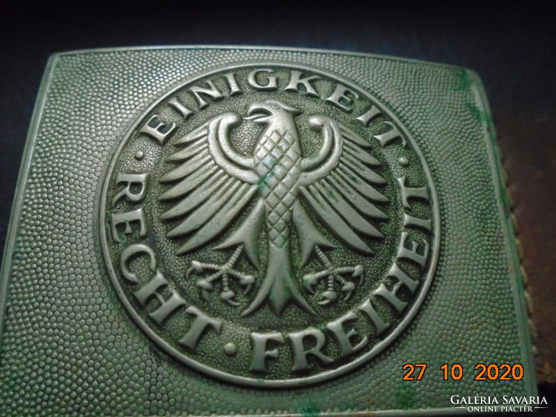 1960 West German military belt buckle with the inscription Bundeswehr einigkeit recht freiheit