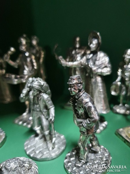 English miniatures fine art sculptures made of tin - english miniatures fine art sculptures