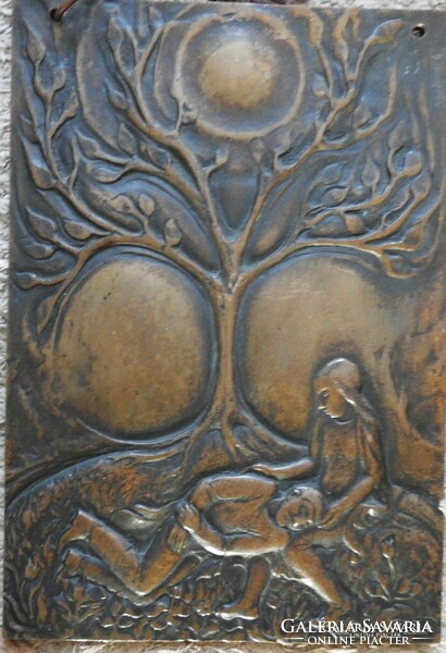 The tree of life is a bronze mural