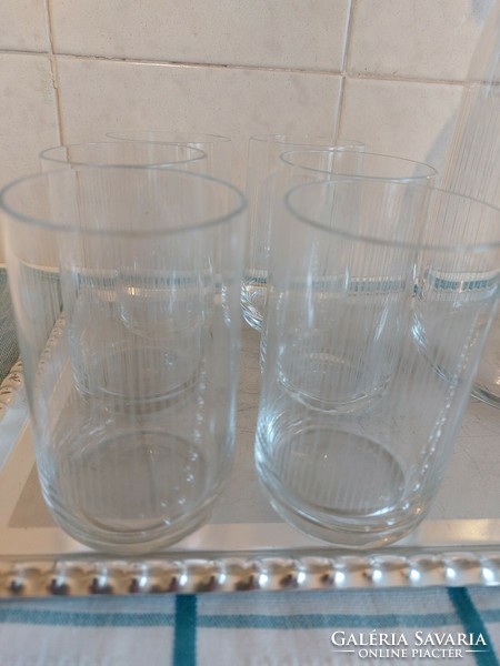 Set of 7 incised glass water glasses with duck