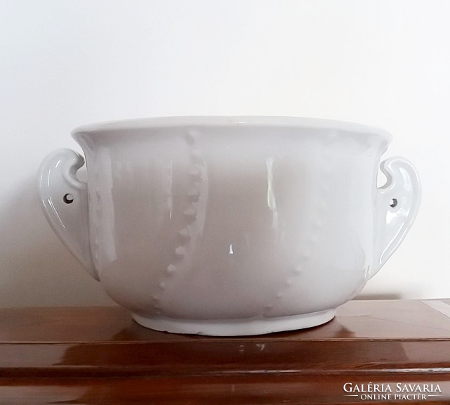 Old white koma bowl, vintage folk porcelain bowl with convex pattern, pearl row pattern
