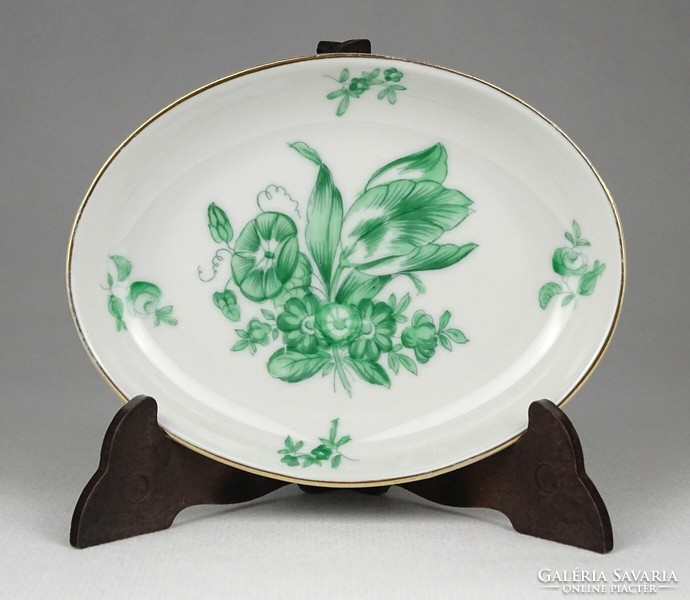1L054 Herend porcelain ashtray with green flower pattern