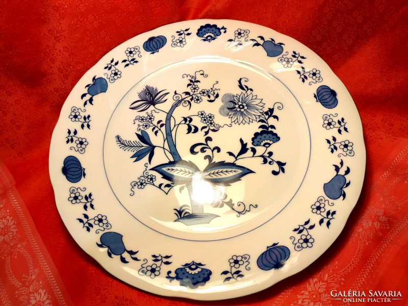 Gyönyörű hagymamintás porcelán nagy lapos kínáló tál, asztalközép