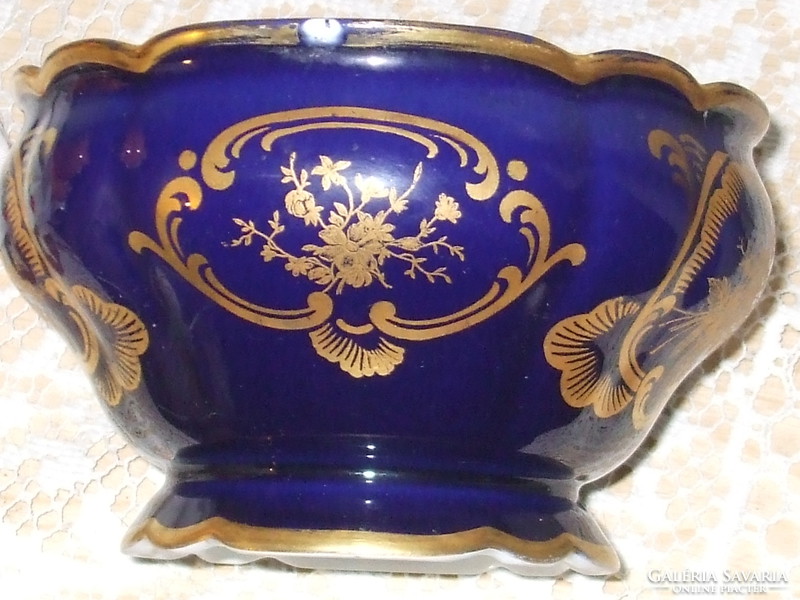 Old cobalt blue gold-patterned caspo