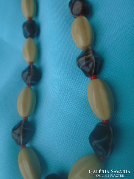 Murano necklace collier from the early 1950s, 41 cm